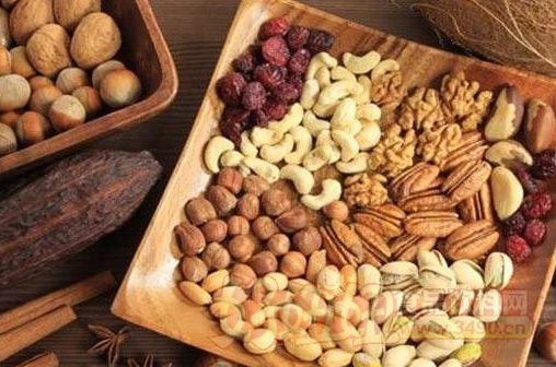 坚果类食品 营养宝库与食用安全指南